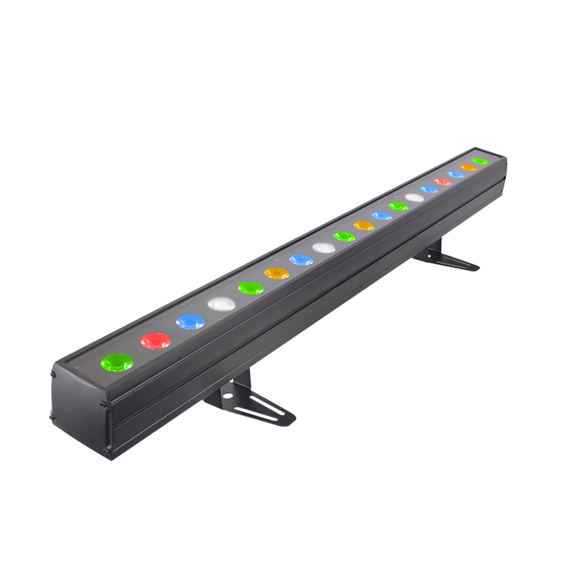 Point Control 18X12W RGBW Led Wash Bar Light